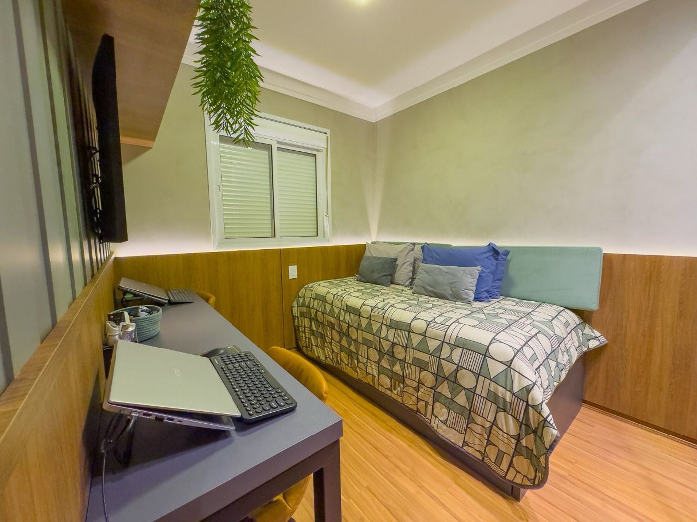 Apartamento à venda com 3 quartos, sendo 1 suíte, em Vila Guaíra, Presidente Prudente, SP