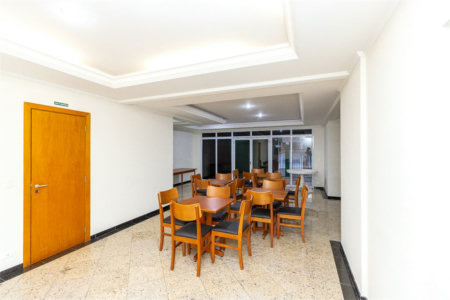 Apartamento à venda com 4 quartos, sendo 1 suíte, em Jardim Monte Kemel, São Paulo, SP