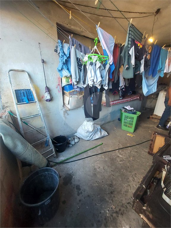 Sobrado à venda com 8 quartos no Brasilândia, São Paulo, SP