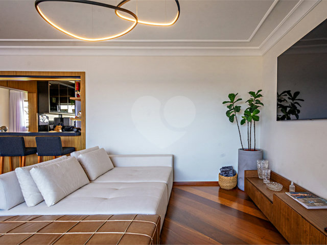 Apartamento à venda com 4 quartos, sendo 3 suítes,  em Morumbi, São Paulo, SP