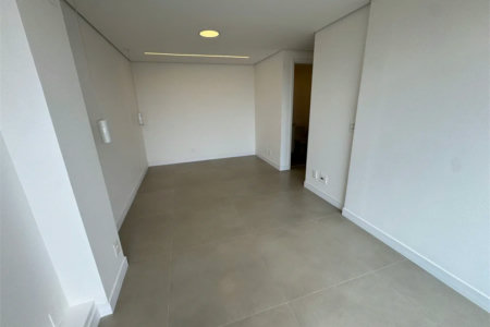 Apartamento à venda com 3 quartos, sendo 1 suíte, em Vila Anastácio, São Paulo, SP