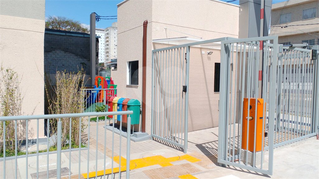 Apartamento à venda com 2 quartos em Vila Antonieta, São Paulo, SP