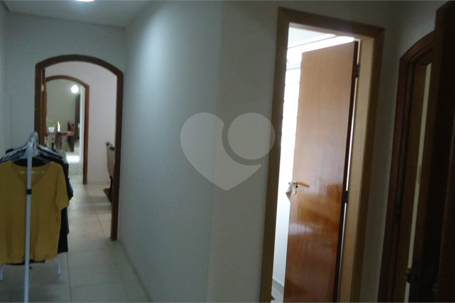 Sobrado à venda com 4 quartos em Santana, São Paulo, SP