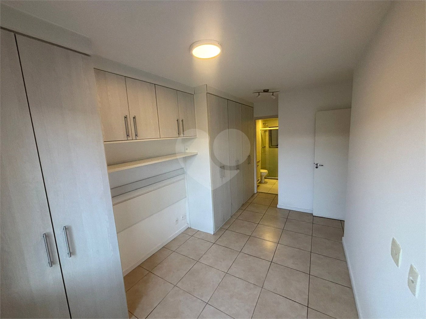 Apartamento à venda com 2 quartos, sendo 1 suíte, em Vila Isabel, Rio de Janeiro, RJ
