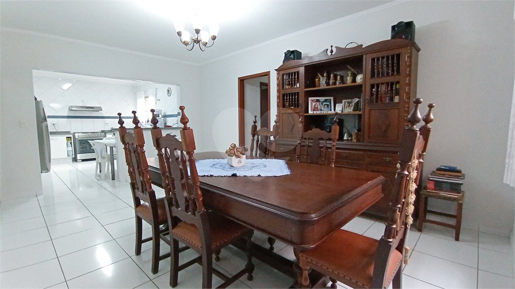 Casa à venda com 5 quartos, sendo 3 suítes, em Nova Vinhedo, Vinhedo, SP