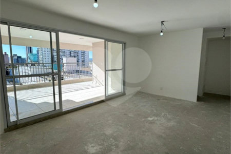 Apartamento à venda com 3 suítes em Brás, São Paulo, SP