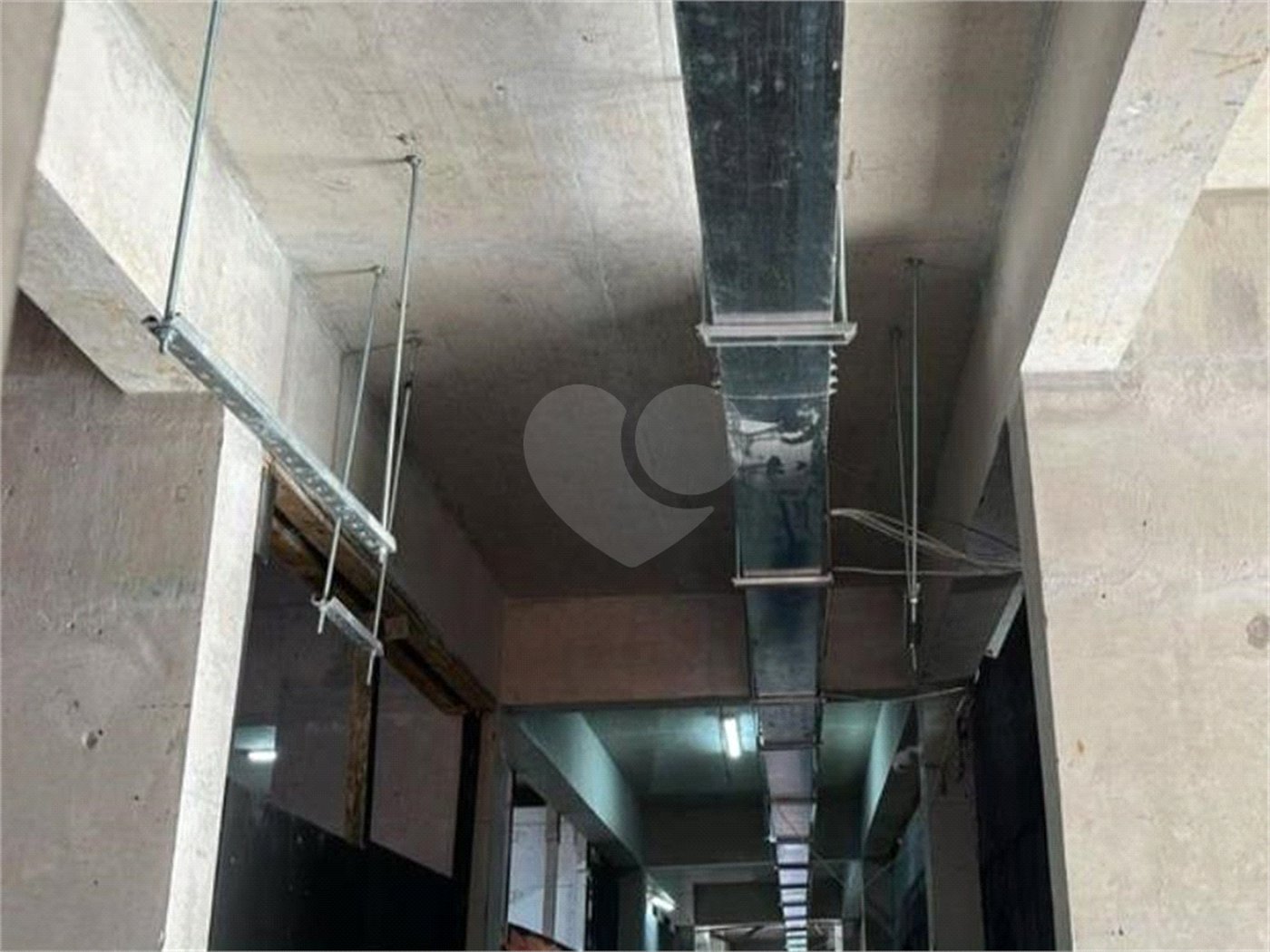 Apartamento à venda com 2 quartos, sendo 1 suíte,  em Santo Amaro, São Paulo, SP