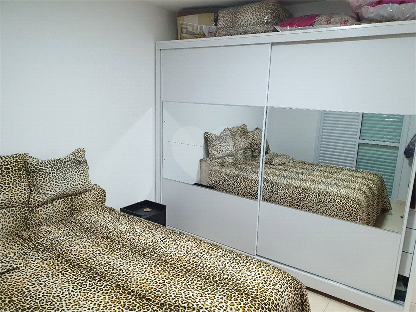Casa à venda com 2 suítes no condomínio Residencial Bonanza I, Bom Jesus dos Perdões - SP