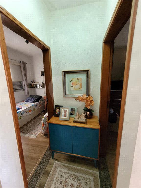 Sobrado à venda com 2 quartos em Vila Nivi, São Paulo, SP