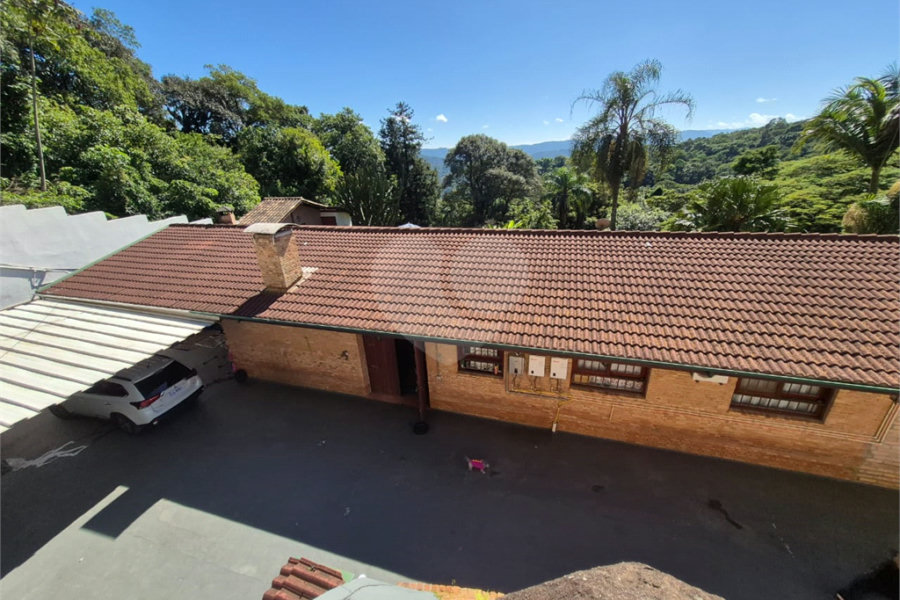 Casa Térrea à venda com 4 quartos, sendo 2 suítes, em Roseira, Mairiporã, SP