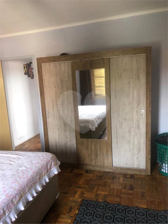 Sobrado à venda com 2 quartos em Artur Alvim, São Paulo, SP