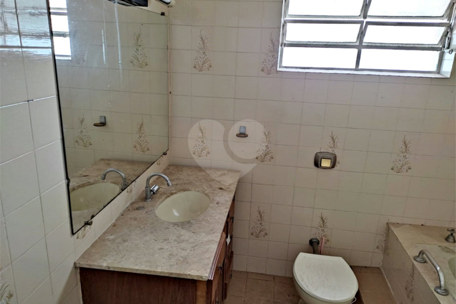 Casa Térrea à venda com 3 quartos em Horto, São Paulo, SP