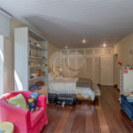 Casa à venda com 6 quartos, sendo 2 suítes, no condomínio Chácara Flora, São Paulo - SP