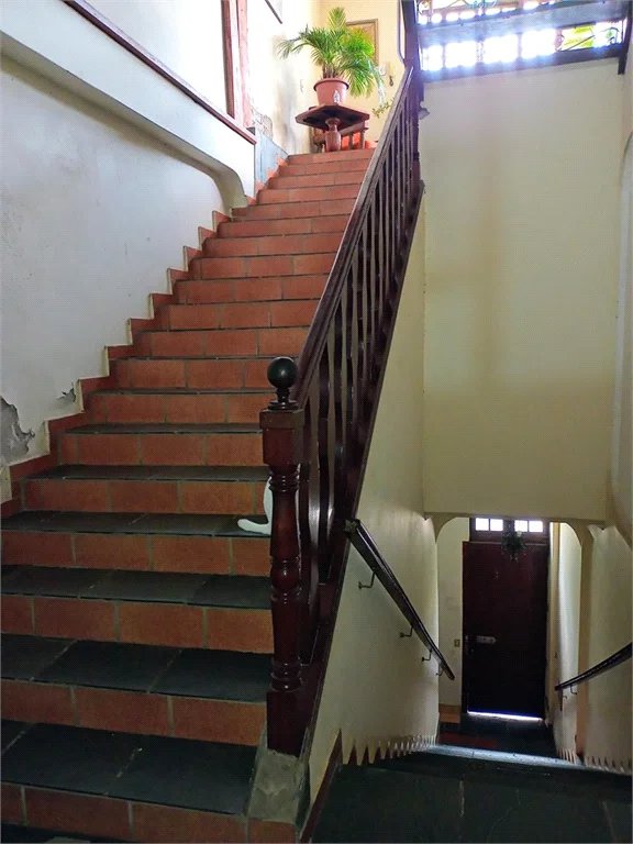 Casa à venda com 5 quartos, sendo 3 suítes, em Parque Arariba, São Paulo, SP