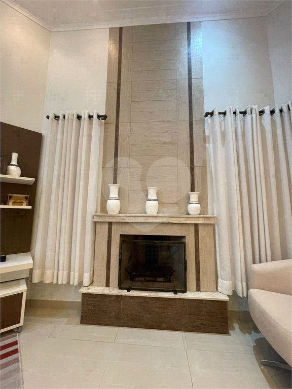 Casa à venda com 3 suítes no condomínio Aruã Ecopark Lagos, Mogi das Cruzes - SP