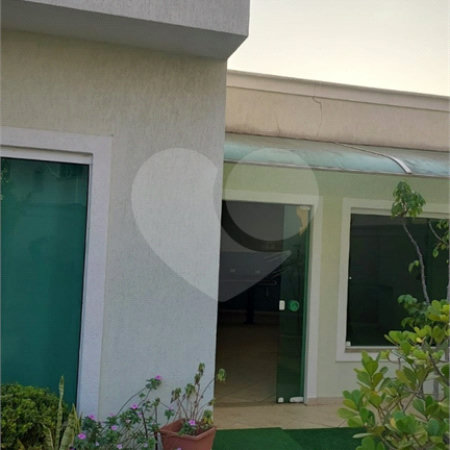 Casa à venda com 3 suítes no condomínio Itapuã XI, São Paulo - SP