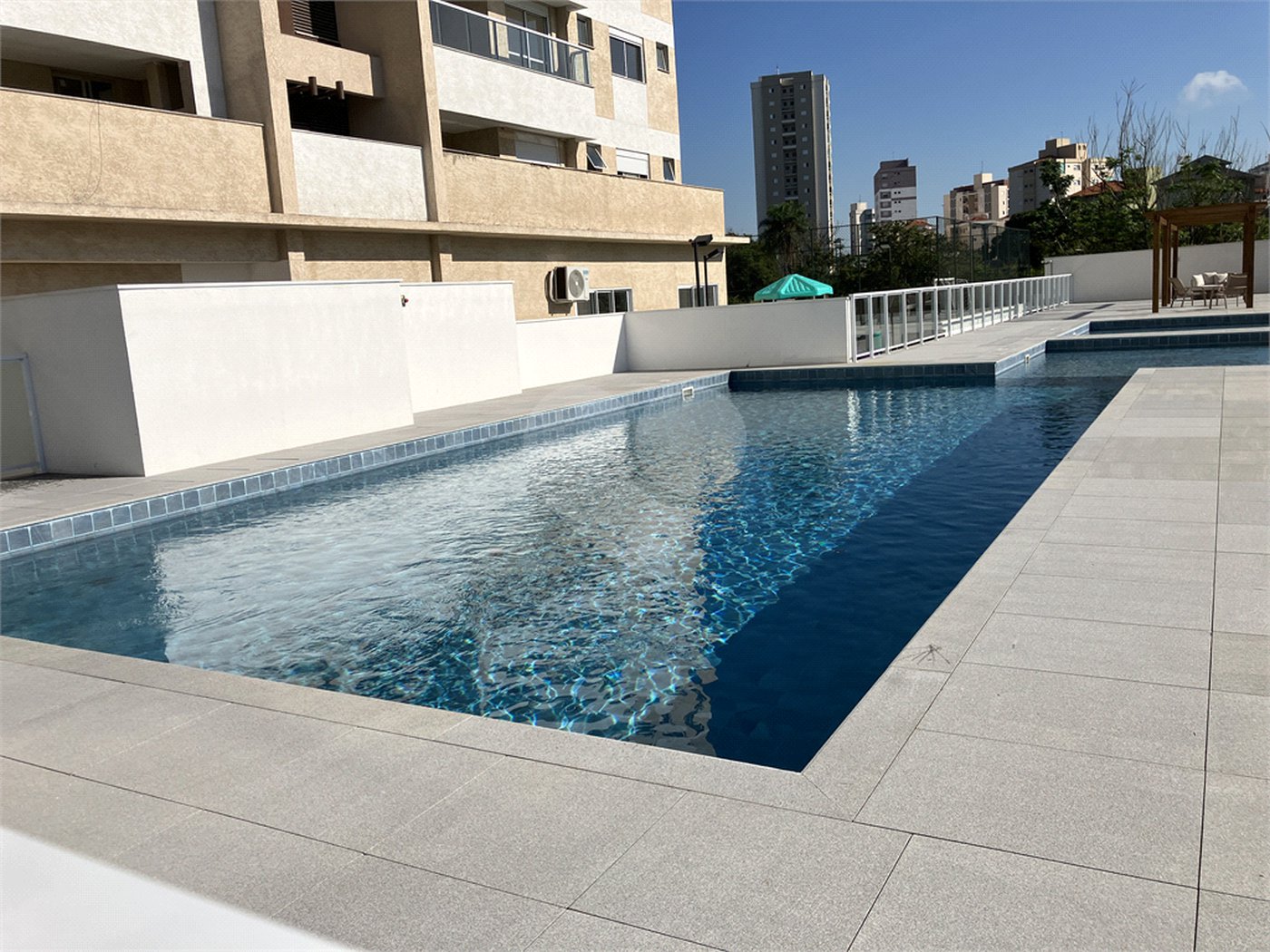 Apartamento à venda com 3 quartos, sendo 1 suíte,  em Parque Campolim, Sorocaba, SP