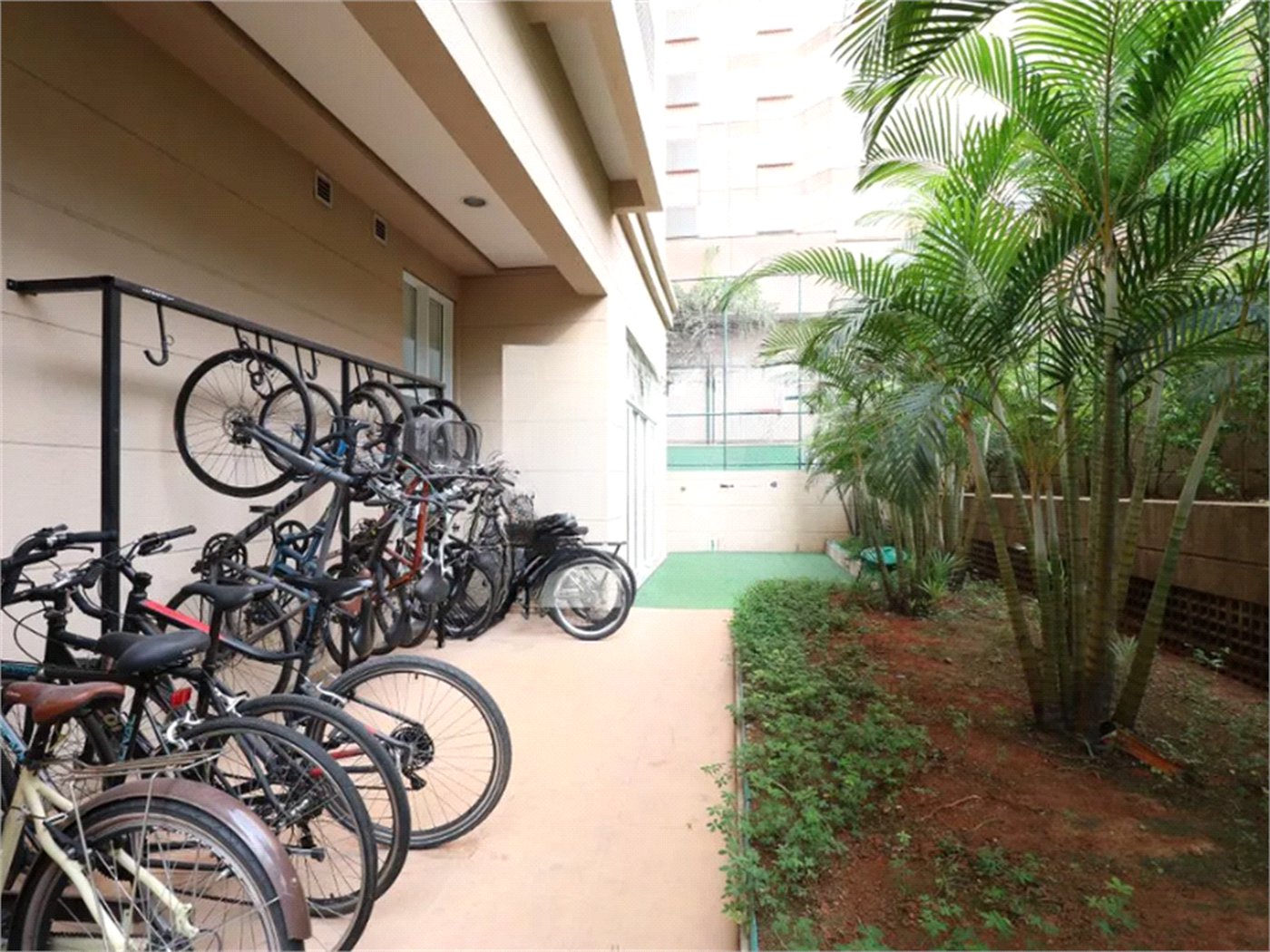 Apartamento à venda ou para alugar com 2 quartos, sendo 1 suíte, em Barra Funda, São Paulo, SP