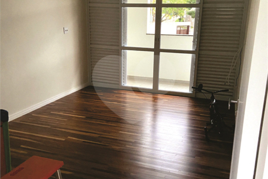 Casa à venda com 3 suítes no condomínio Parque Itaguaçu Cantareira, São Paulo - SP