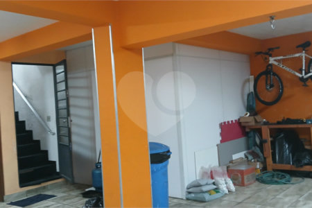 Sobrado à venda com 3 suítes em Nova Petrópolis, São Bernardo do Campo, SP