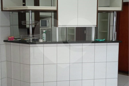 Casa à venda com 3 suítes no condomínio Villaggio Capriccio, Louveira - SP