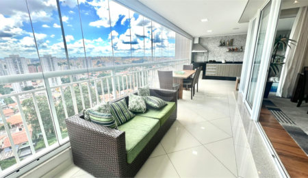 Apartamento à venda com 3 suítes em Jardim Monte Kemel, São Paulo, SP
