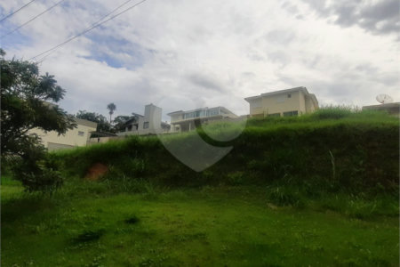 Belíssimo terreno a venda no Villaggio Capriccio