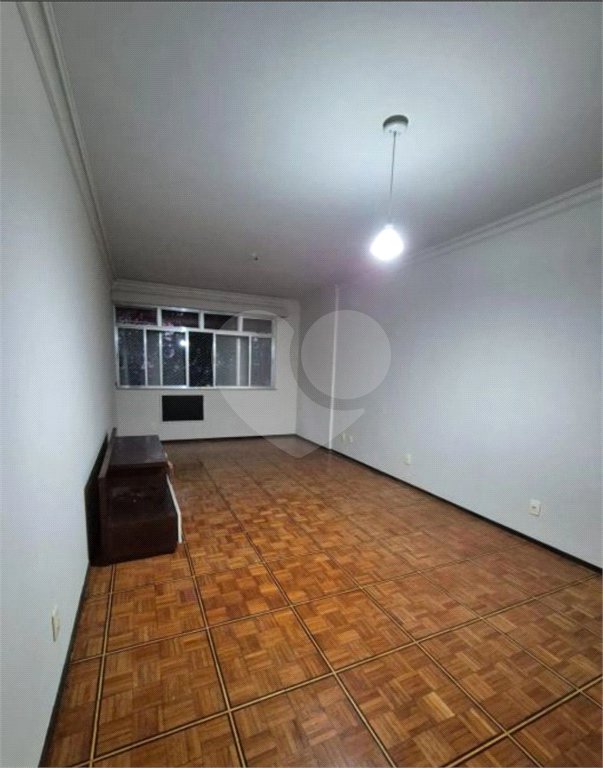 Apartamento à venda com 3 quartos, sendo 1 suíte,  em Tijuca, Rio de Janeiro, RJ
