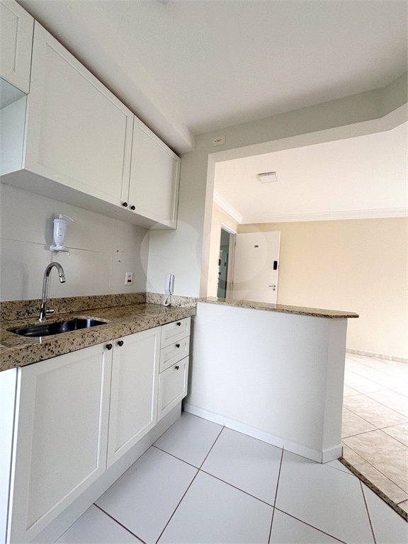 Apartamento à venda com 2 quartos em Taboleiro Verde, Cotia, SP