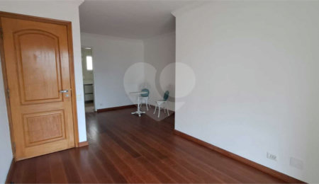 Apartamento à venda com 2 quartos em Santo Amaro, São Paulo, SP