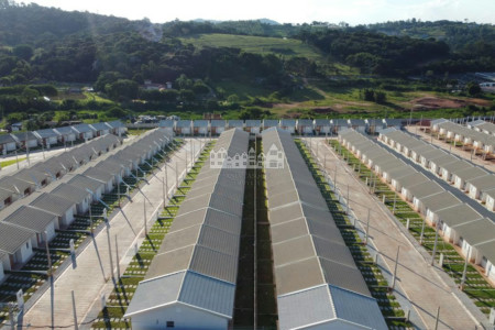 Casa à venda com 2 quartos em Caetetuba, Atibaia, SP