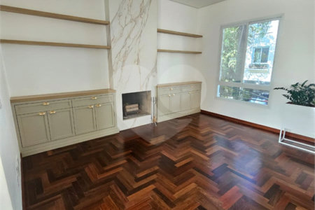 Casa à venda com 3 suítes no condomínio Palma de Mallorca Private Houses, São Paulo - SP