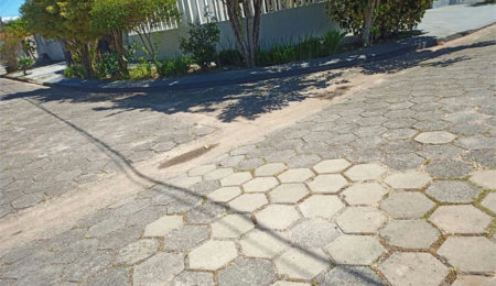 Casa com 3 dormitórios à venda, 132 m² por R$ 530.000,00 - Balneário Marambaia - Itanhaém/SP