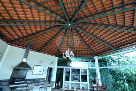 Casa à venda com 5 suítes em Jardim Colombo, Itapetininga, SP