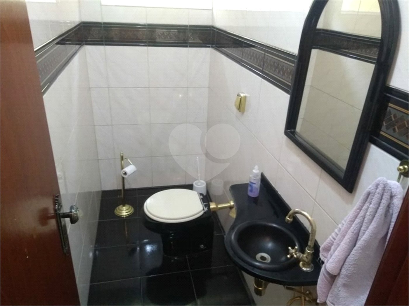 Sobrado à venda com 3 quartos, sendo 1 suíte, em Campo Grande, São Paulo, SP