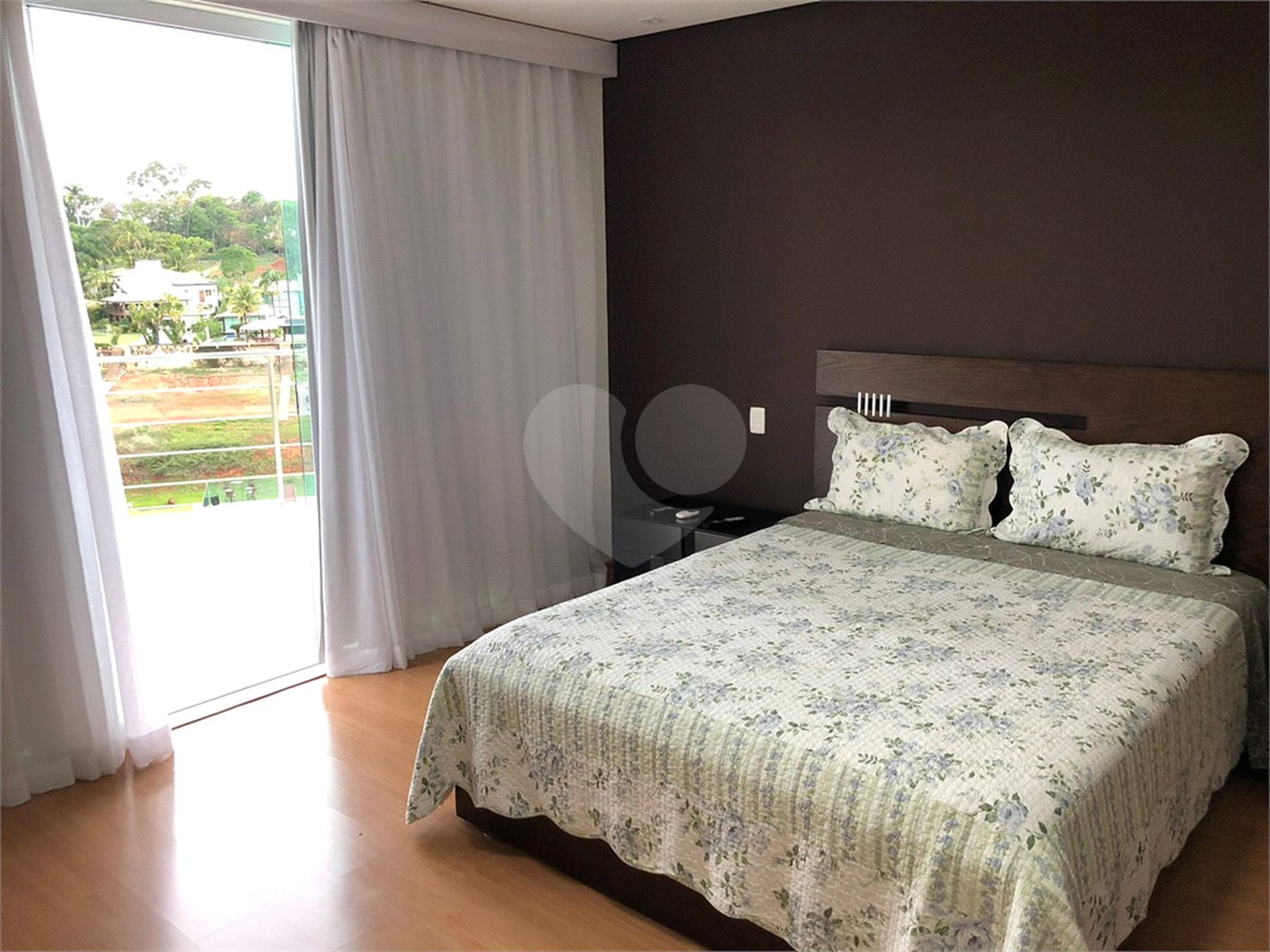 Condomínio à venda com 6 quartos, sendo 5 suítes, no Centro, Capitólio, MG