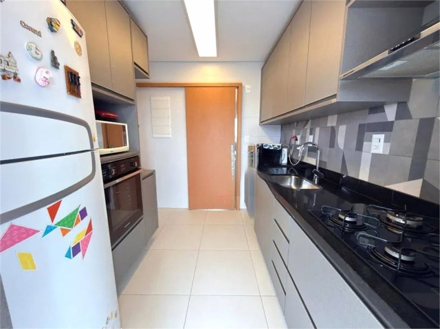 Apartamento com 4 dormitórios à venda, 179 m² por R$ 2.500.000,00 - Gonzaga - Santos/SP