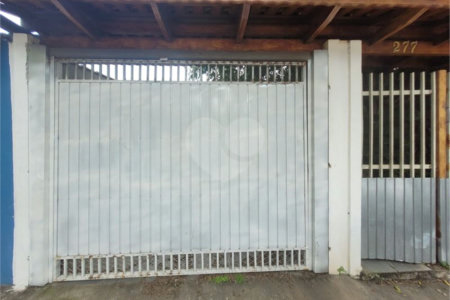 Casa à venda com 3 quartos, sendo 1 suíte, em Vila Vitório Mazzei, São Paulo, SP