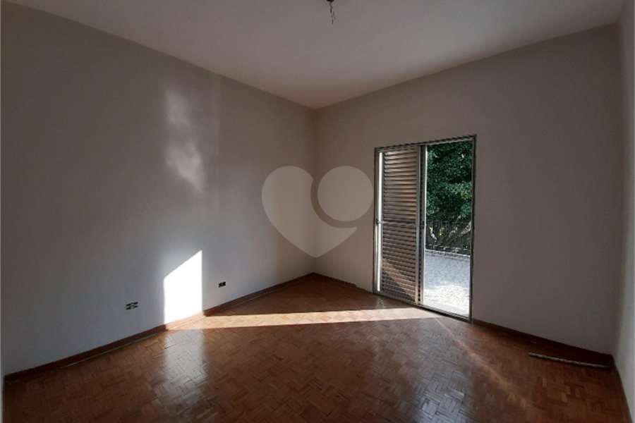Sobrado à venda com 3 quartos em Água Fria, São Paulo, SP