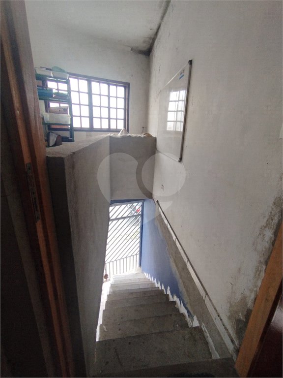 Sobrado à venda com 3 quartos, sendo 1 suíte, em Biritiba, Poá, SP