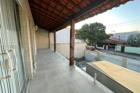 Casa à venda com 4 quartos, sendo 1 suíte, em Campo Grande, Rio de Janeiro, RJ