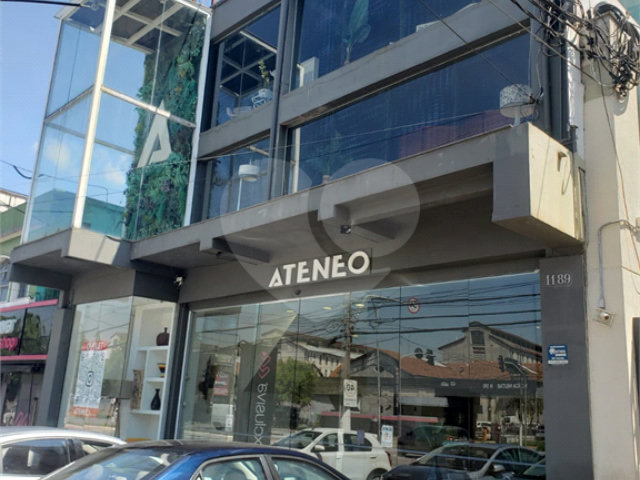 Prédio à venda em Santana, São Paulo, SP