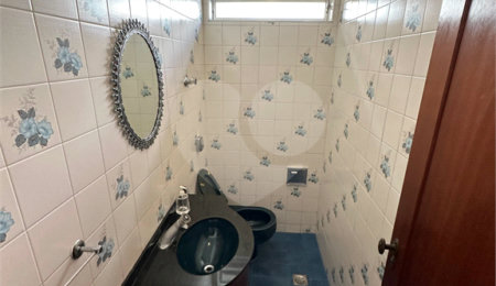 Casa à venda com 3 quartos, sendo 1 suíte,  em Bosque da Saúde, São Paulo, SP
