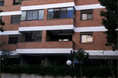 Apartamento à venda com 3 quartos, sendo 1 suíte,  em Jardim Vitória Régia, São Paulo, SP