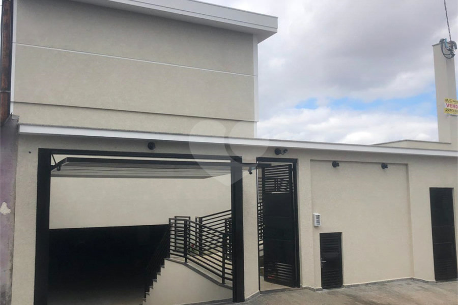Casa à venda com 3 quartos, sendo 1 suíte, no condomínio Cond Batinga, São Paulo - SP