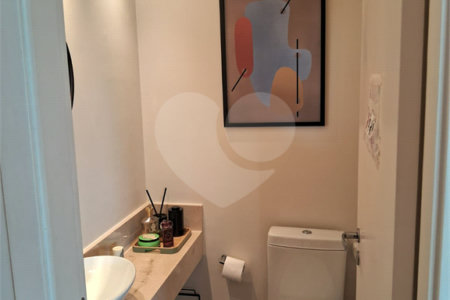 Apartamento à venda com 3 suítes em Paraíso do Morumbi, São Paulo, SP