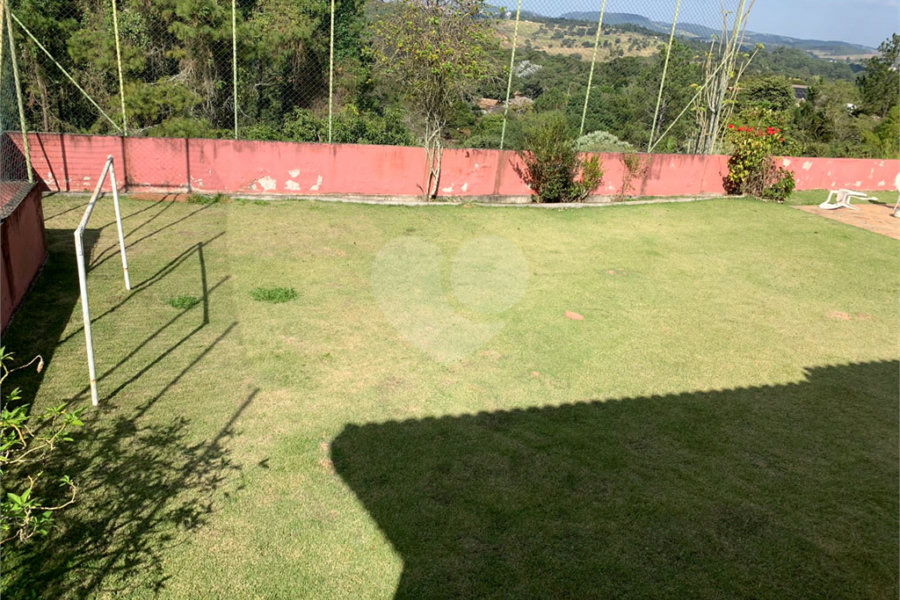 Casa à venda com 4 quartos, sendo 1 suíte, em Loteamento Rancho Maringá II, Atibaia, SP