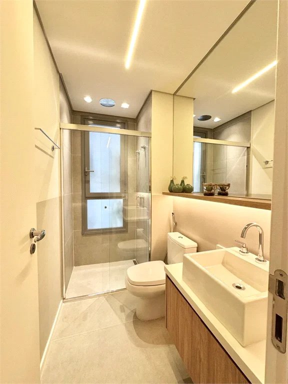 Apartamento à venda com 3 suítes em Jardim das Acácias, São Paulo, SP