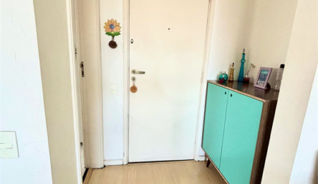 Apartamento à venda com 3 quartos, sendo 1 suíte,  em Indianópolis, São Paulo, SP