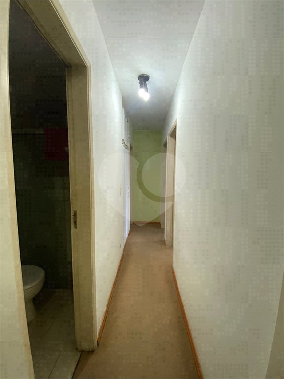 Apartamento à venda com 3 quartos em Caxingui, São Paulo, SP